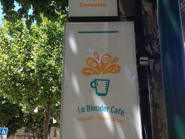 Le Blender Café à Valréas - 1