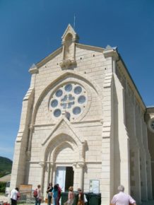 sanctuaire St Joseph Roussas