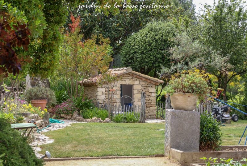 Le Jardin de la Basse Fontaine à Puyméras - 13