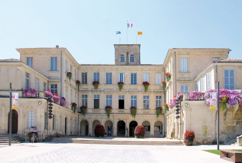 Château de Simiane à Valréas - 0
